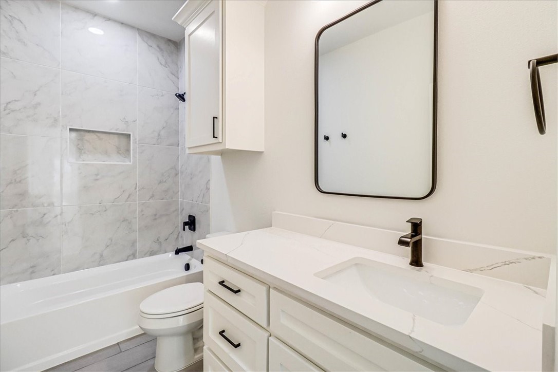 4126 Azali Dr Property Photo 30