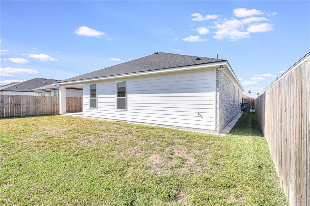 4126 Azali Dr Property Photo 38