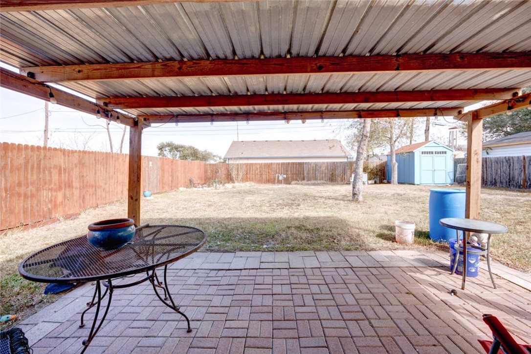 3906 Barnes St Property Photo 10