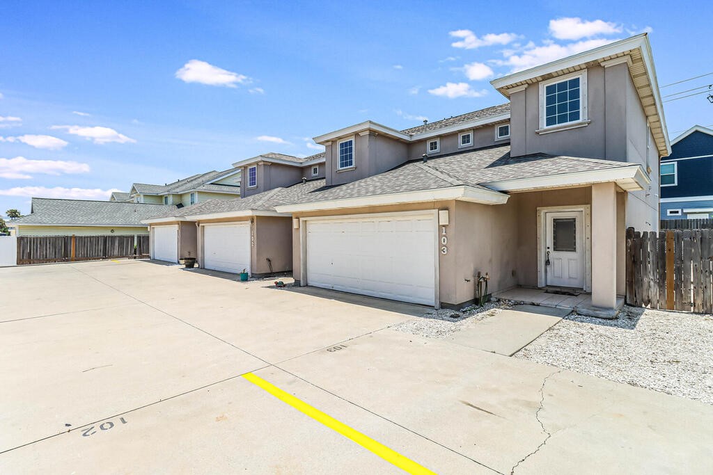 15118 Leeward Dr 103 Property Photo 1