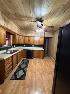 1508 N Hill St Property Photo 29