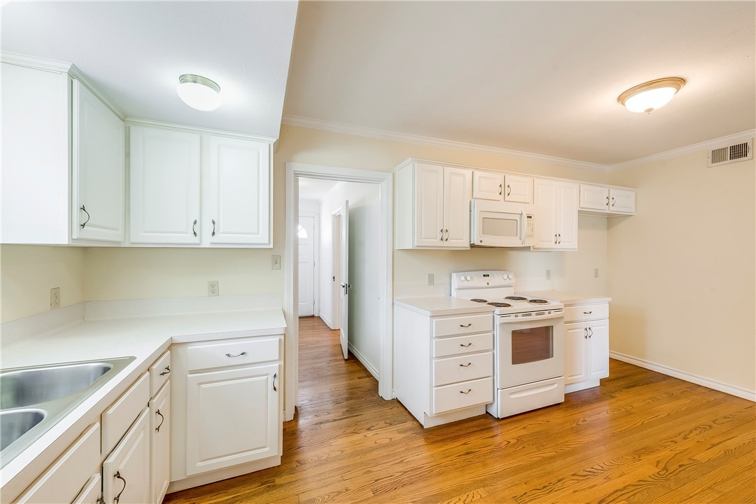 505 Del Mar Blvd Property Photo 14