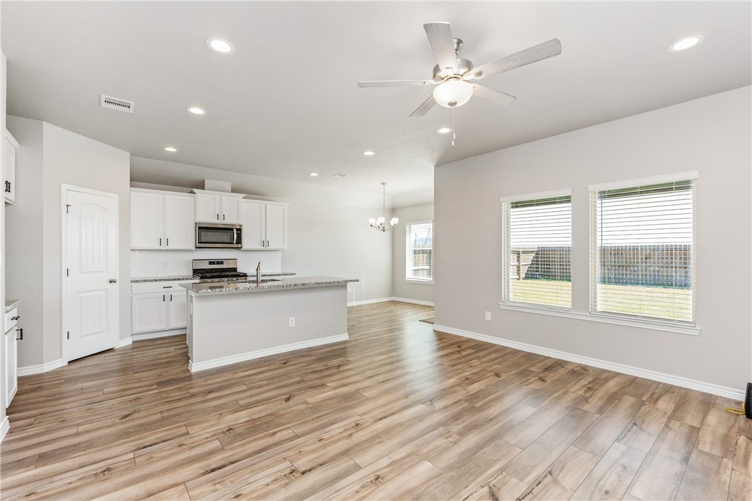 1213 Breebry Dr Property Photo 4