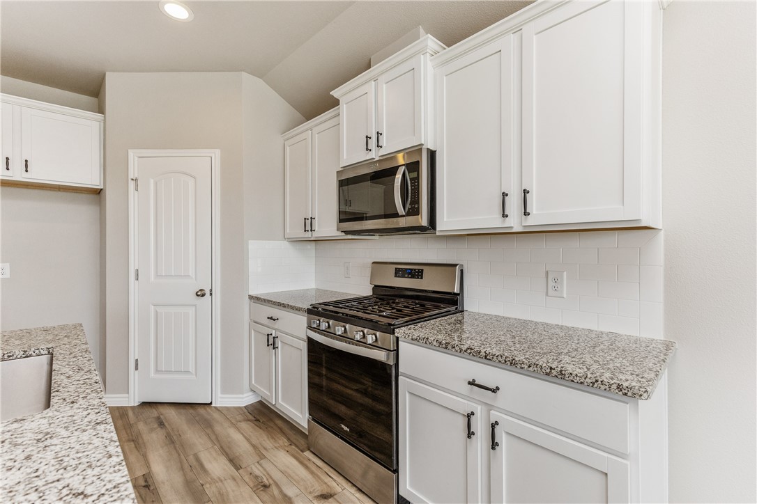 1213 Breebry Dr Property Photo 9