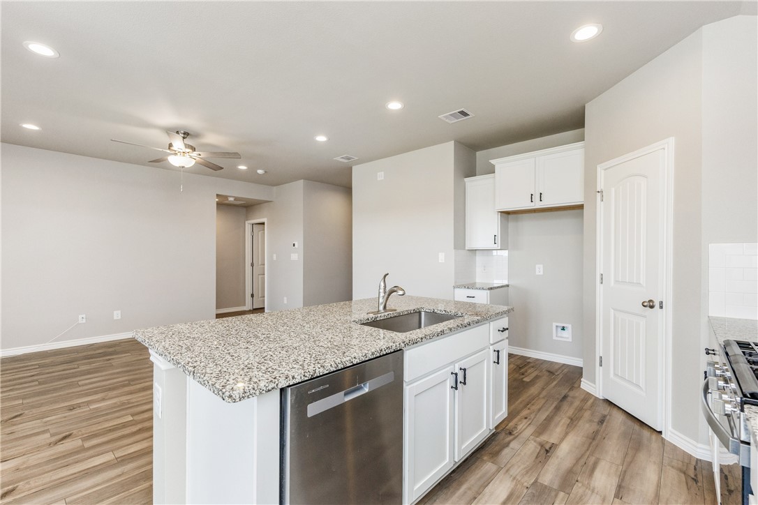 1213 Breebry Dr Property Photo 10