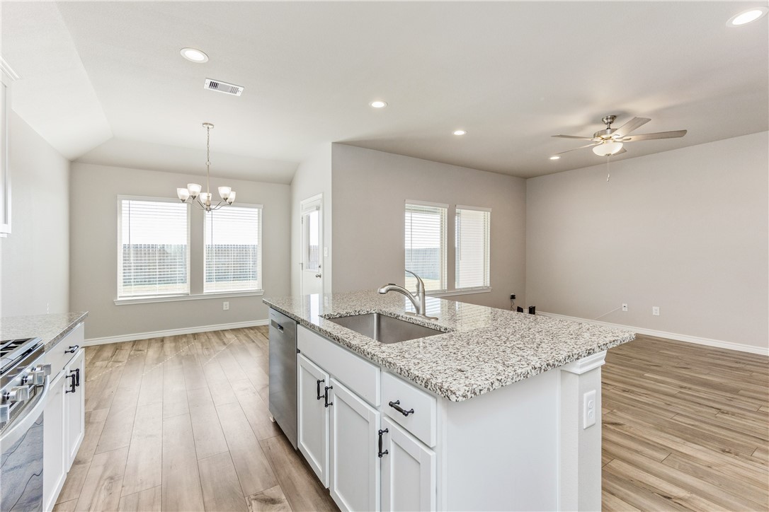 1213 Breebry Dr Property Photo 11