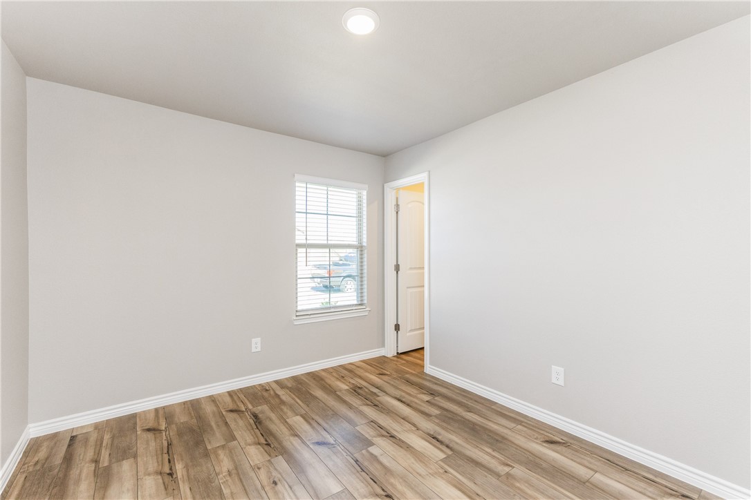 1213 Breebry Dr Property Photo 12