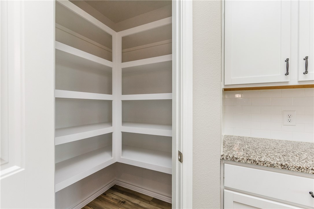 1213 Breebry Dr Property Photo 22