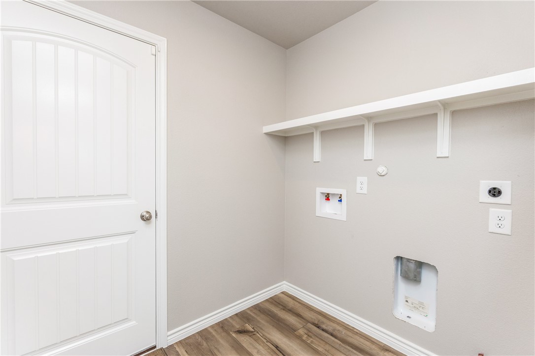 1213 Breebry Dr Property Photo 25