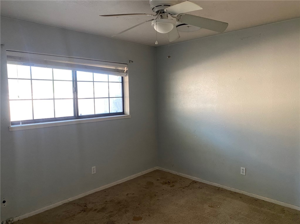 235 N Pasadena Dr Property Photo 8