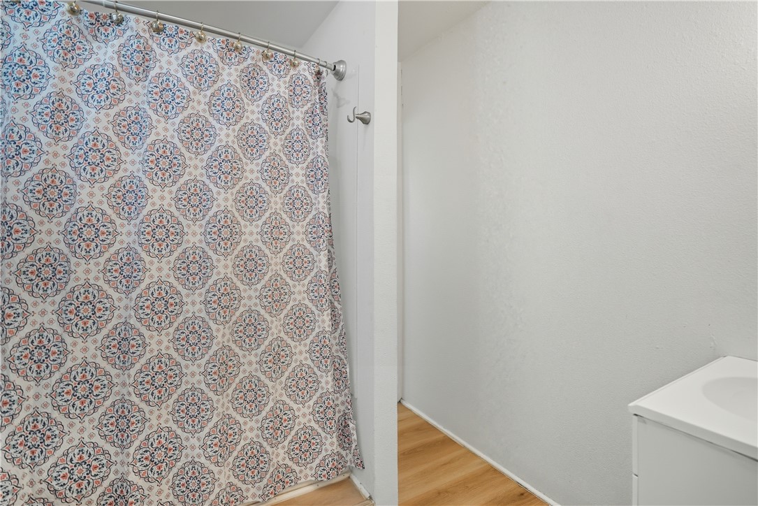 501 W Avenue D Ave Property Photo 9