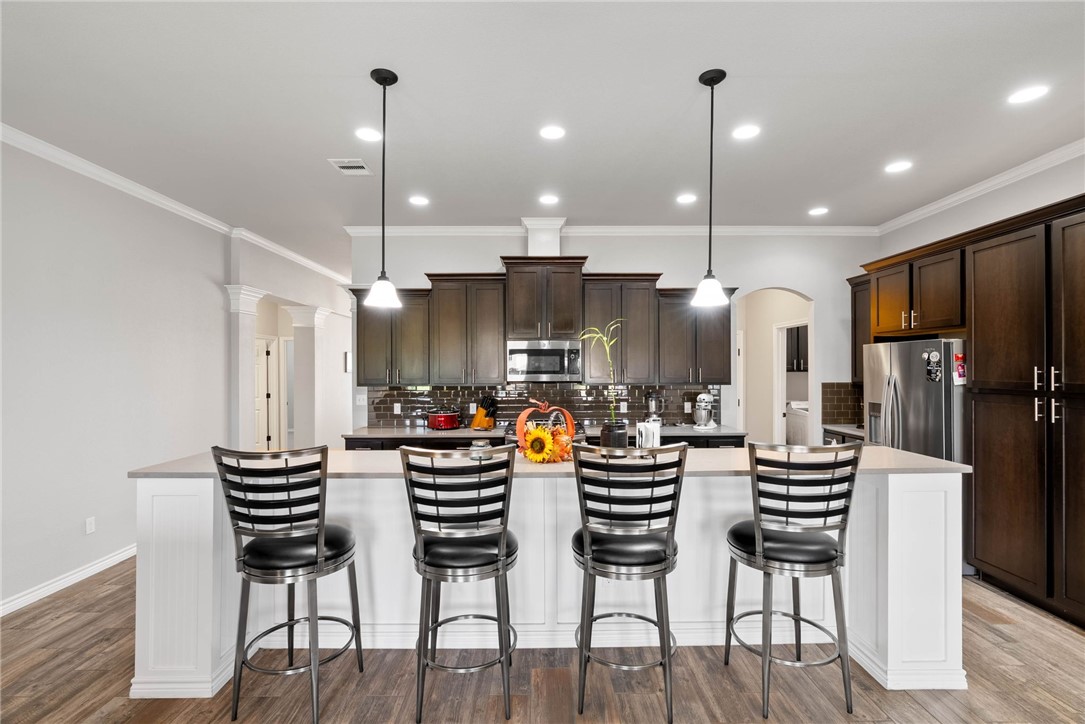 6 Reserve Blvd Property Photo 7