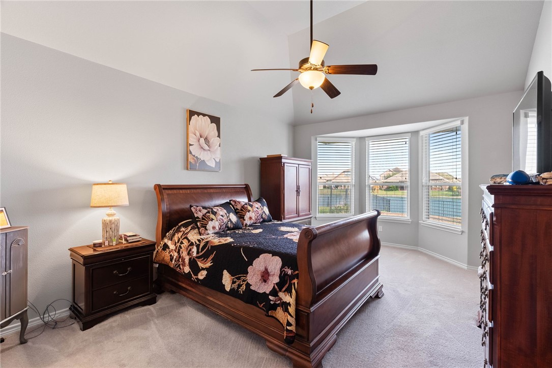 6 Reserve Blvd Property Photo 19