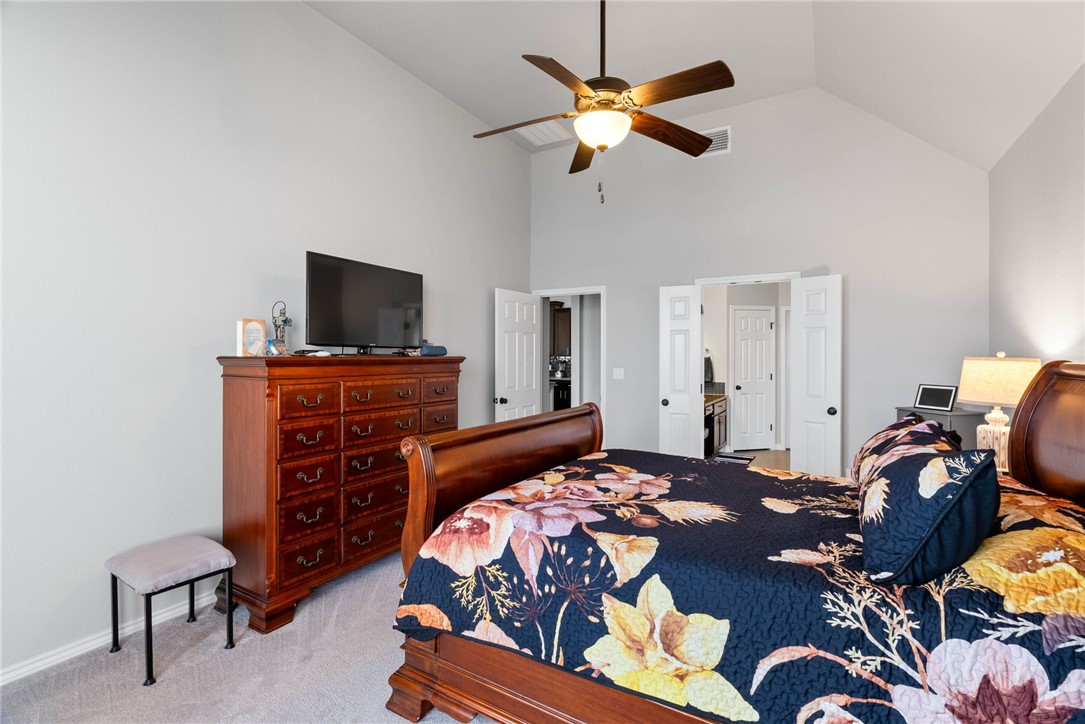 6 Reserve Blvd Property Photo 20