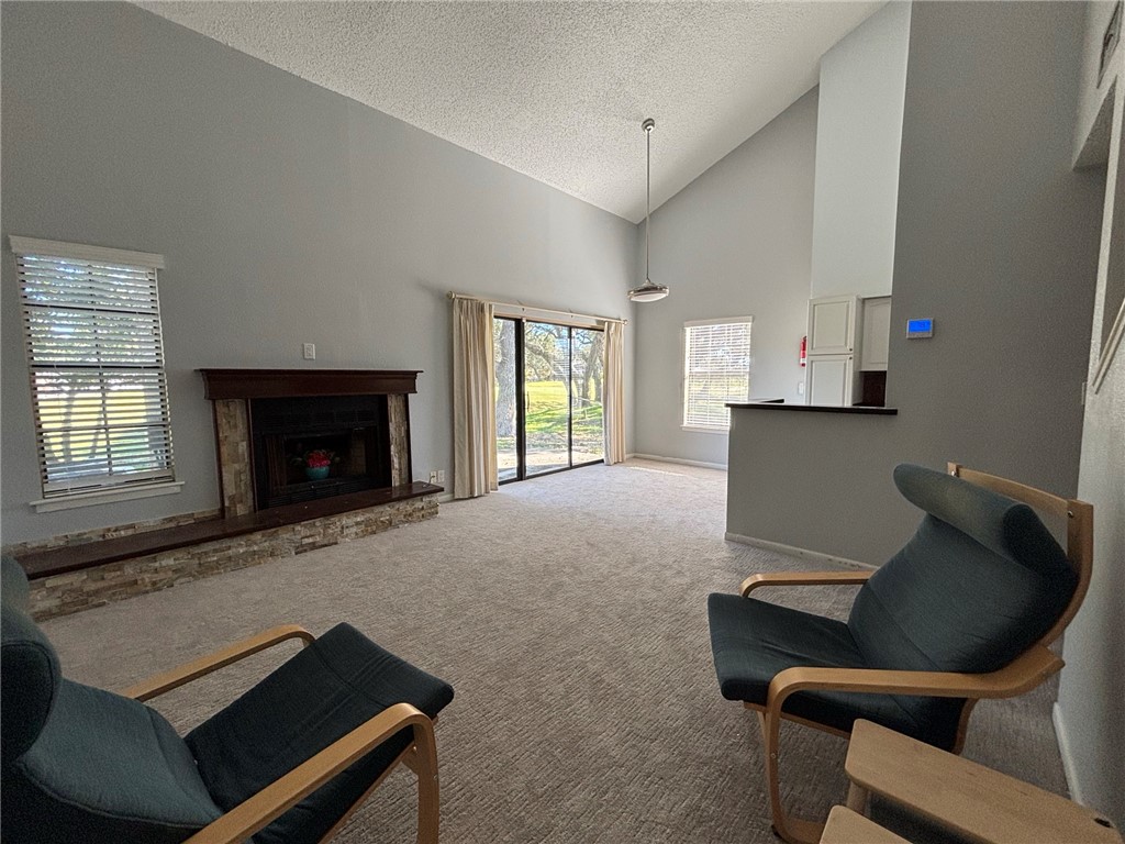 210 Oak Bay Dr 101 Property Photo 6