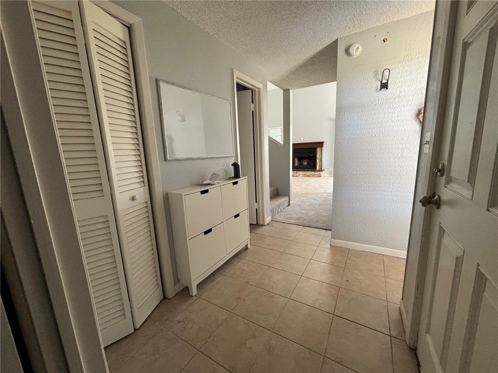 210 Oak Bay Dr 101 Property Photo 10