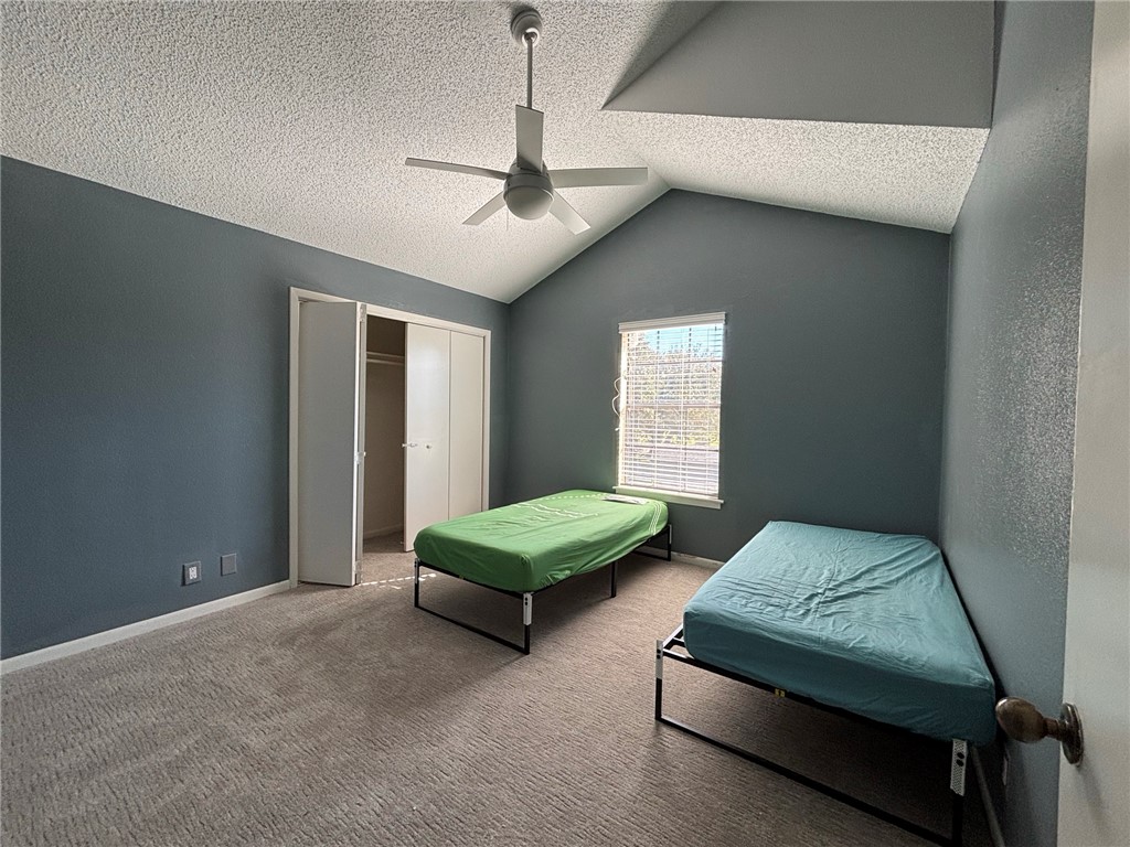 210 Oak Bay Dr 101 Property Photo 16