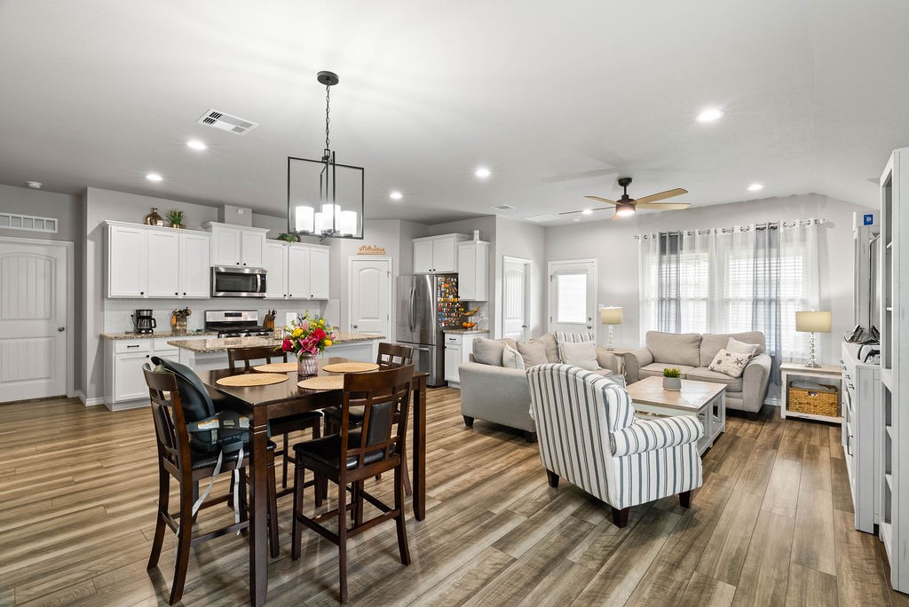 7753 Lariat Toss Dr Property Photo 5