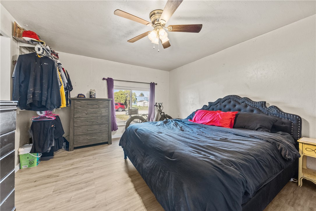 2700 Avenue D Property Photo 8