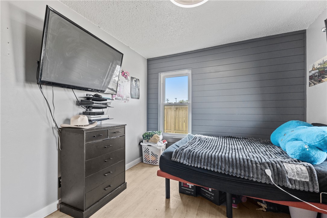 2700 Avenue D Property Photo 10