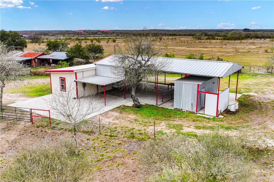 6802 Cr 103 Property Photo 4