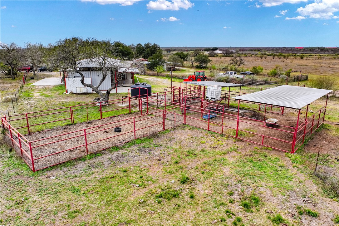 6802 Cr 103 Property Photo 5