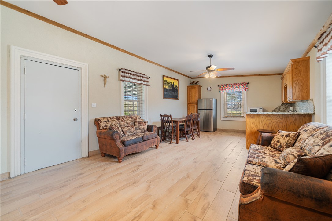 6802 Cr 103 Property Photo 14