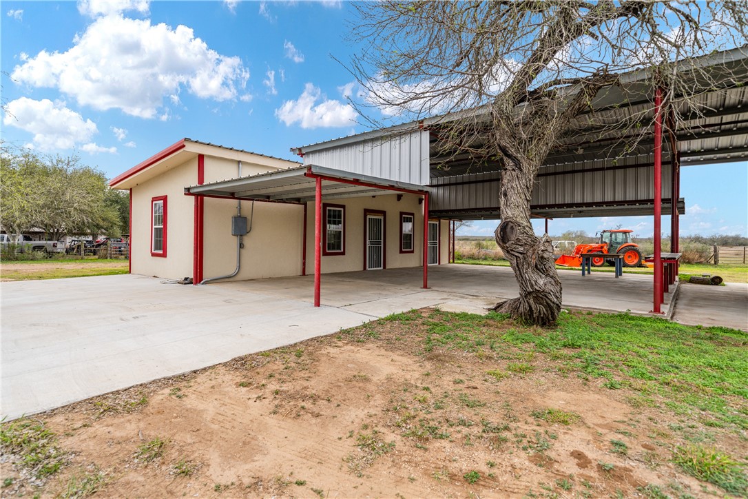 6802 Cr 103 Property Photo 27