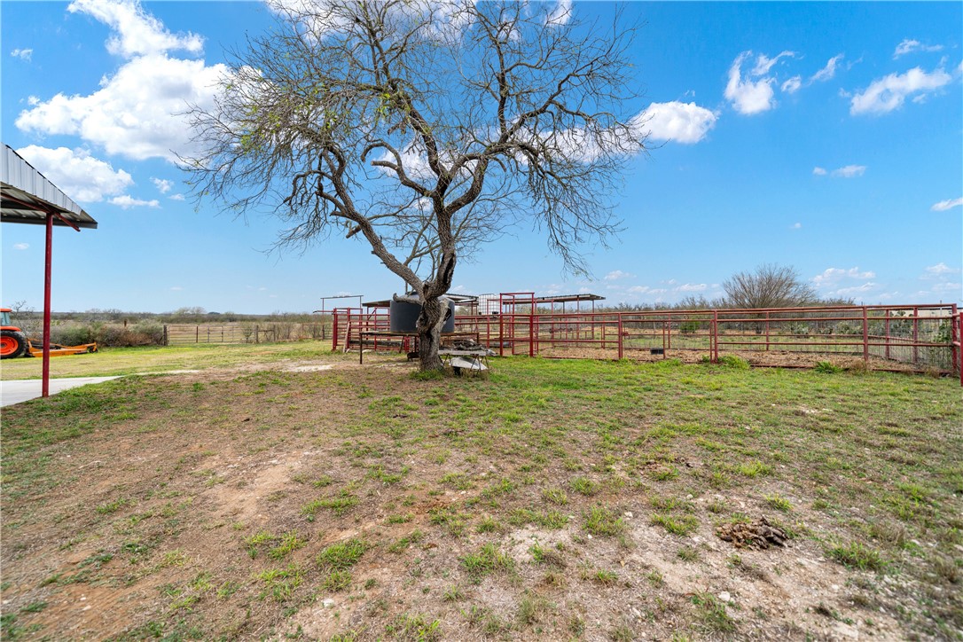 6802 Cr 103 Property Photo 28