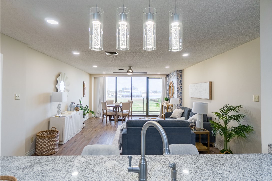 1400 Ocean Dr 501c Property Photo 16