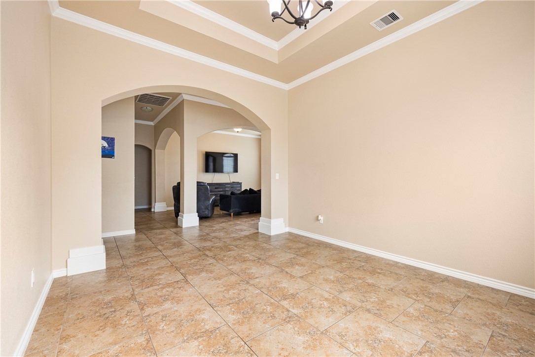 414 Long Pointe Dr Property Photo 7