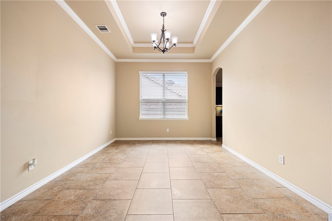 414 Long Pointe Dr Property Photo 8