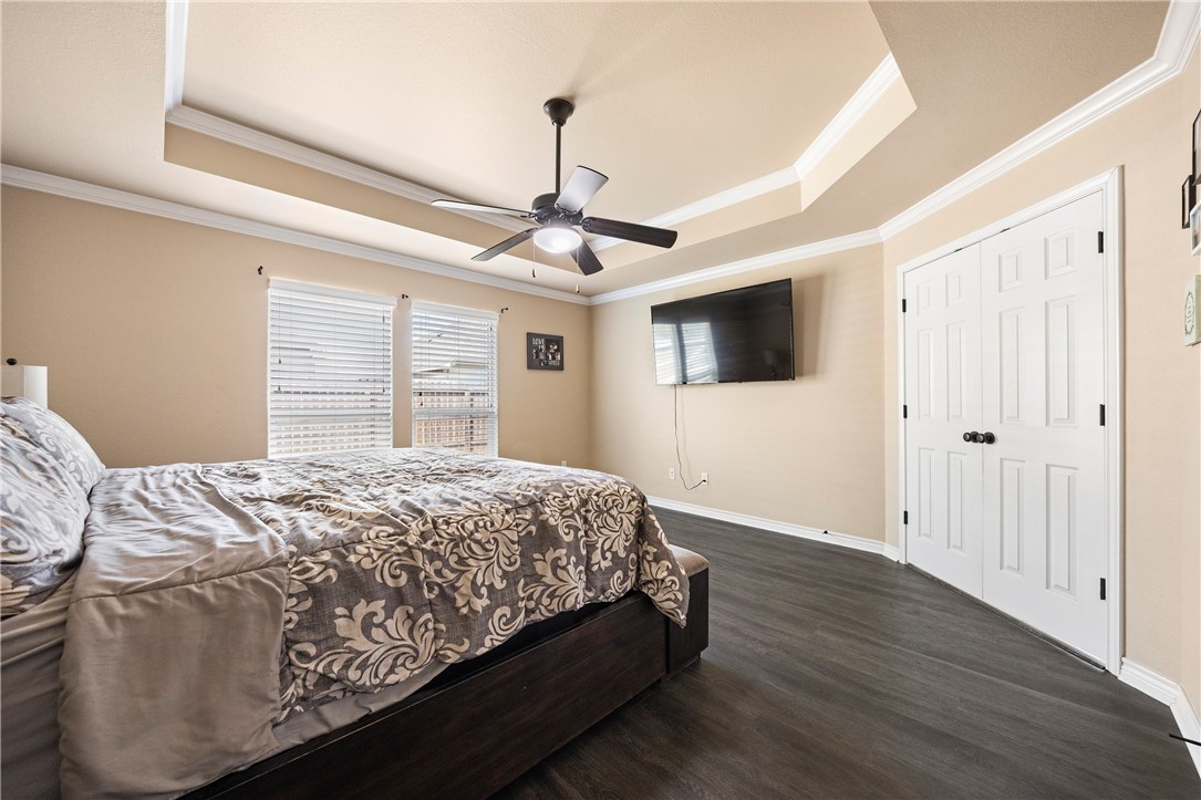 414 Long Pointe Dr Property Photo 28