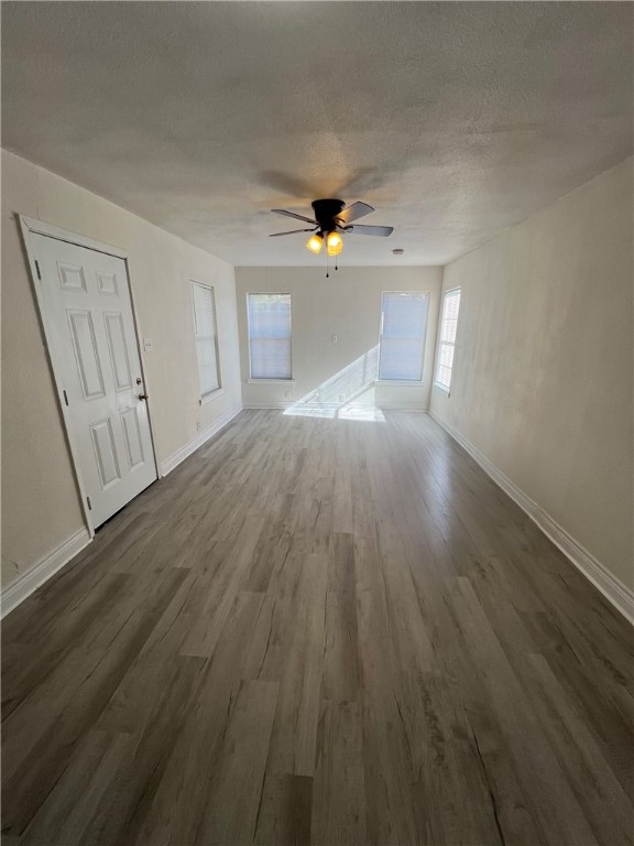 4221 Clinton Dr Property Photo 3