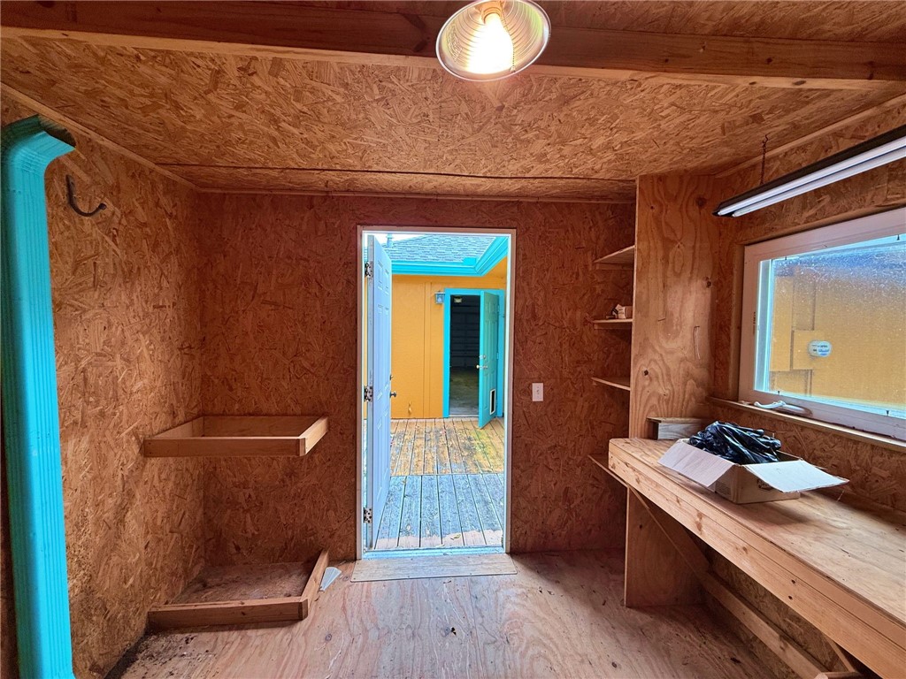 1209 Omohundro St Property Photo 38