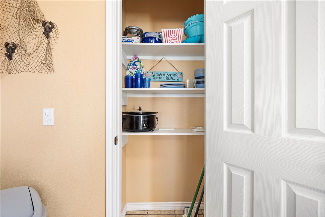 112 Tropical Breeze Property Photo 5