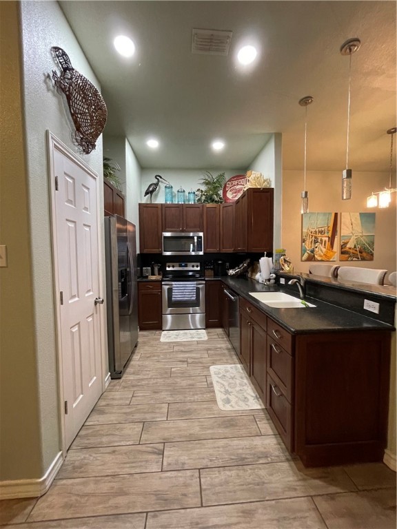 15309 Bonasse Ct Property Photo 6