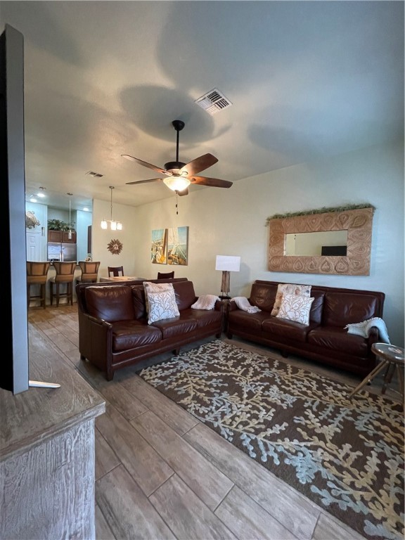 15309 Bonasse Ct Property Photo 9