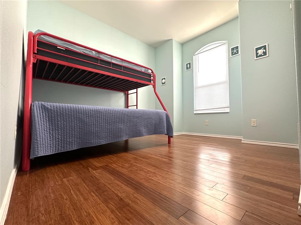 15517 Dyna St Property Photo 13