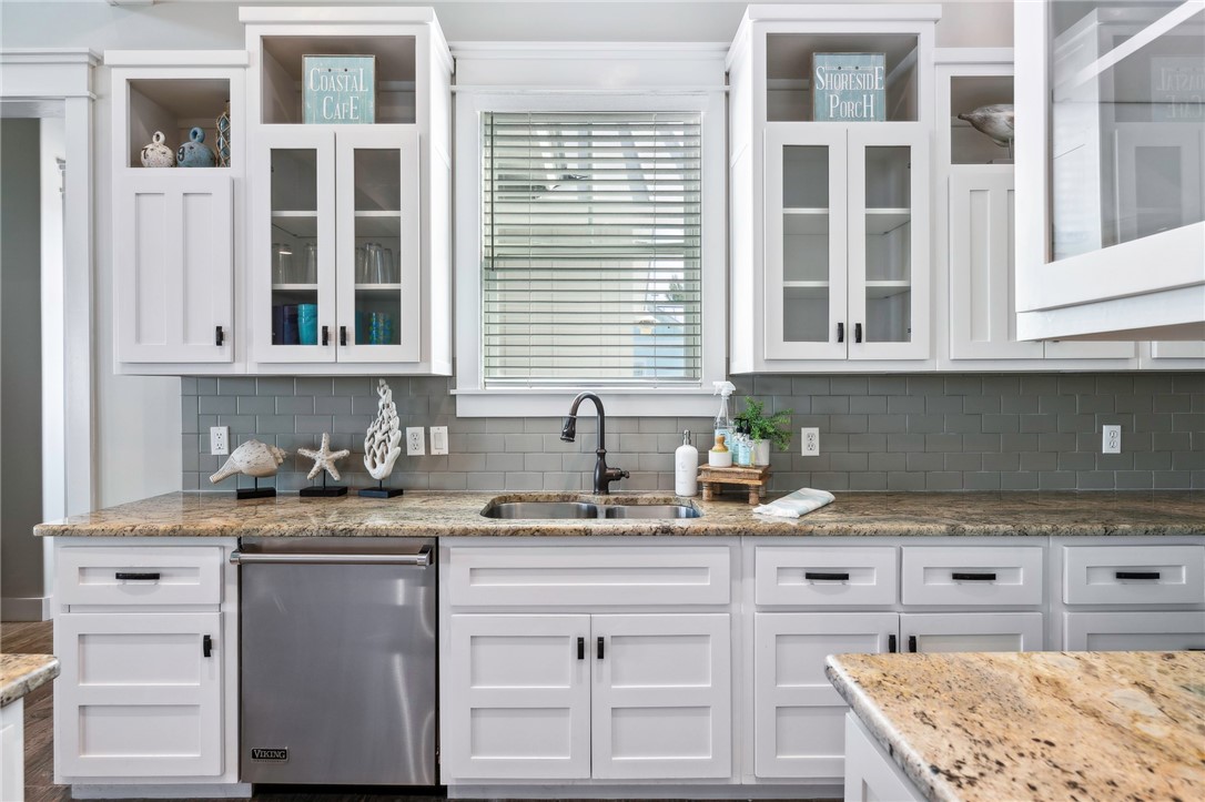 1009 Fiji Dr Property Photo 12