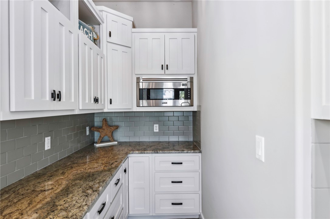 1009 Fiji Dr Property Photo 13