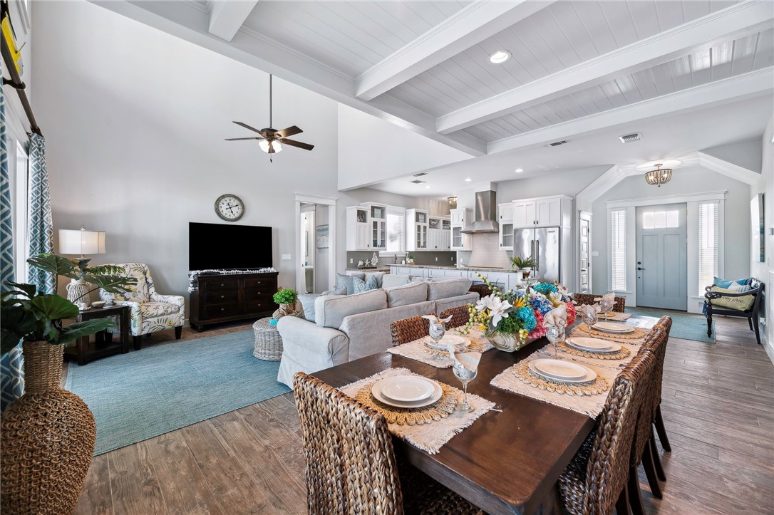 1009 Fiji Dr Property Photo 14