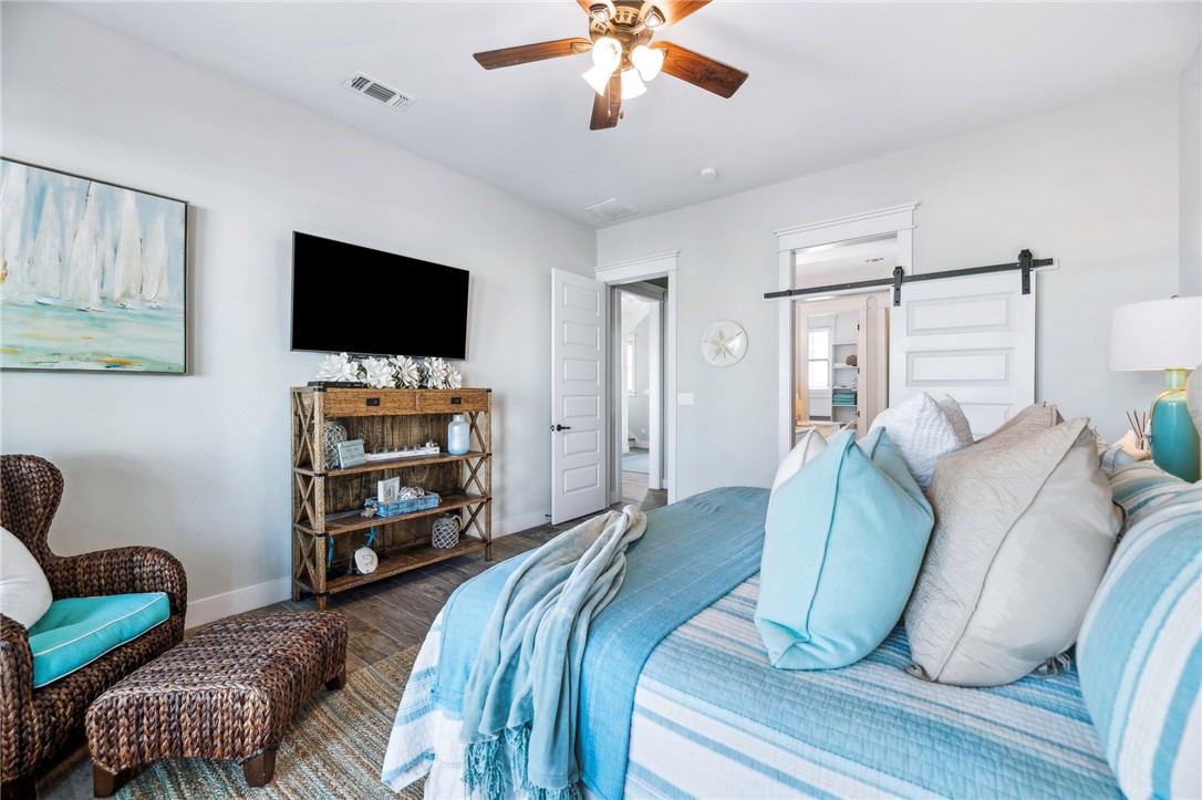 1009 Fiji Dr Property Photo 17