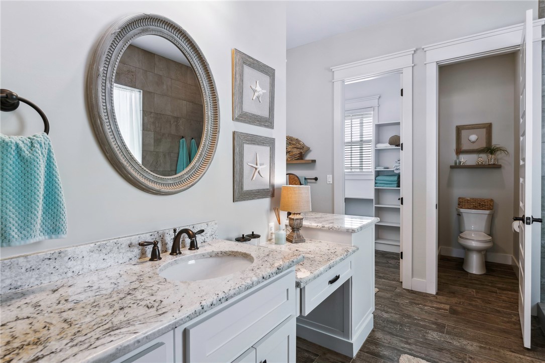 1009 Fiji Dr Property Photo 19