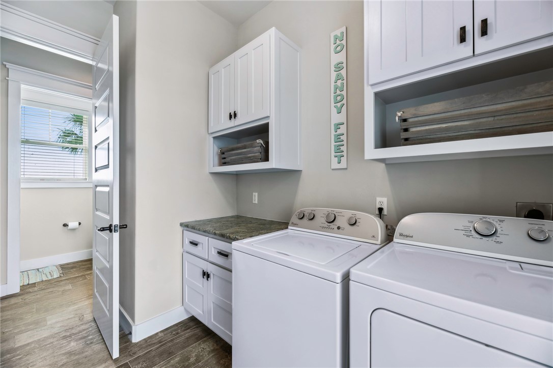 1009 Fiji Dr Property Photo 25