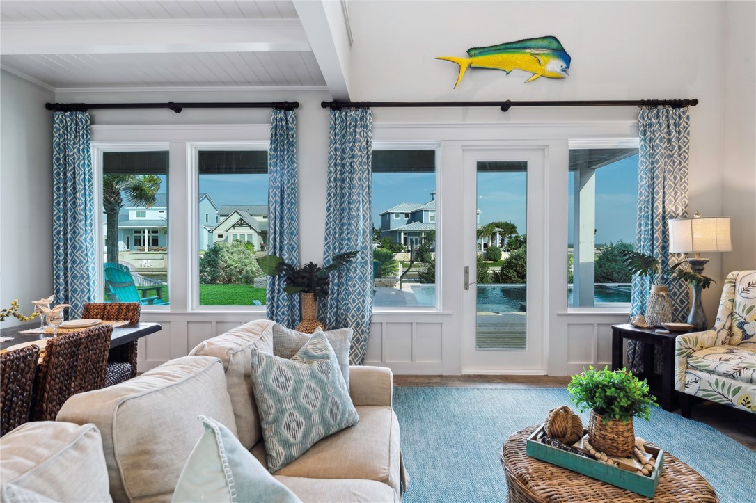 1009 Fiji Dr Property Photo 27