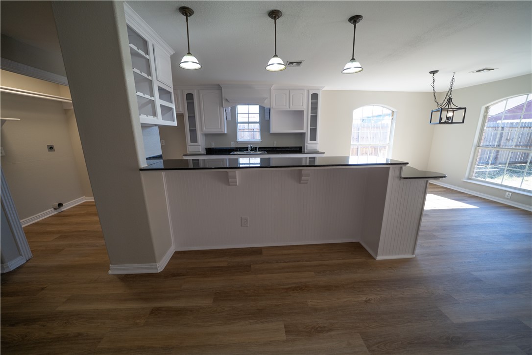 3721 N Creek Cr Property Photo 5