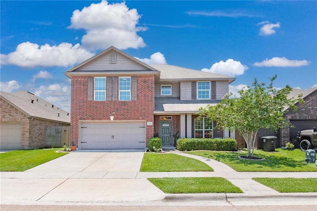 7205 Lands End Dr Property Photo 1