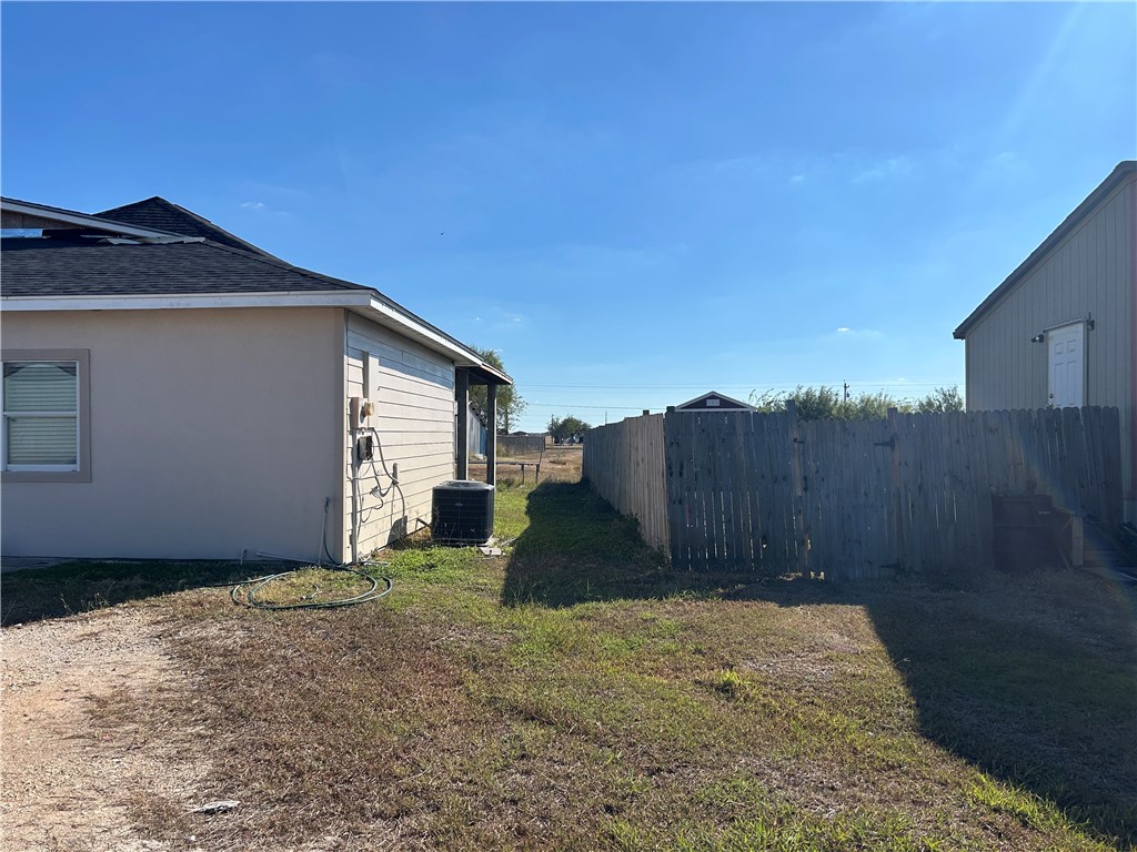 3501 S Granado Dr Property Photo 2