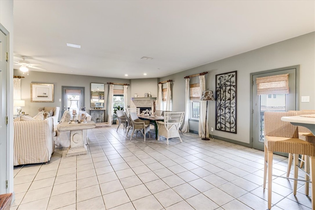 488 Margo Ln Property Photo 11